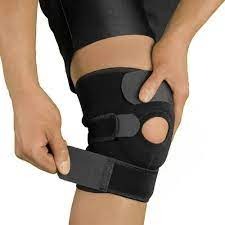 RODILLERA NEGRA CON VELCRO